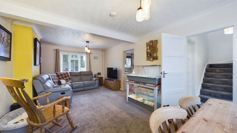 3 bed house for sale in Hitchen, Merriott  - Property Image 5