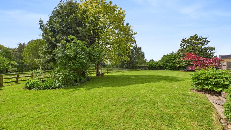 4 bed cottage for sale, Over Stratton  - Property Image 7