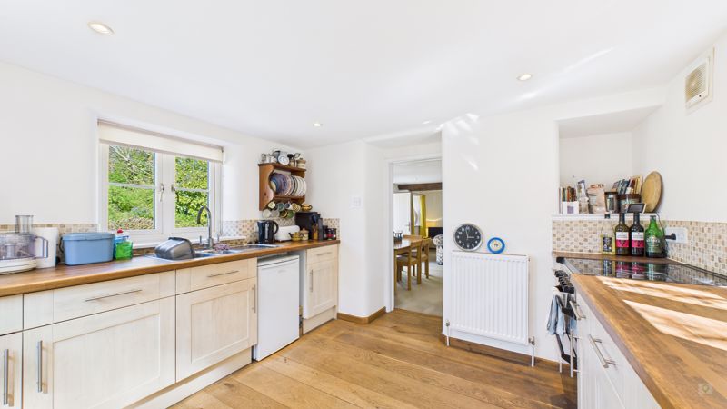 2 bed cottage for sale in Duckpool Lane, West Chinnock  - Property Image 14