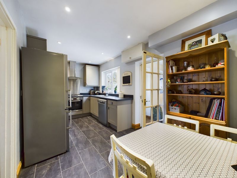 2 bed house for sale in Montacute Road, Tintinhull  - Property Image 4