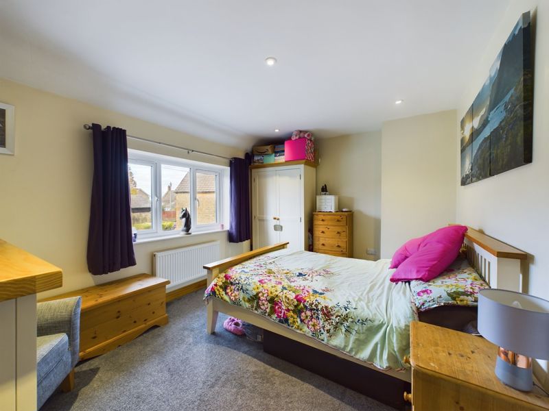 2 bed house for sale in Montacute Road, Tintinhull  - Property Image 8