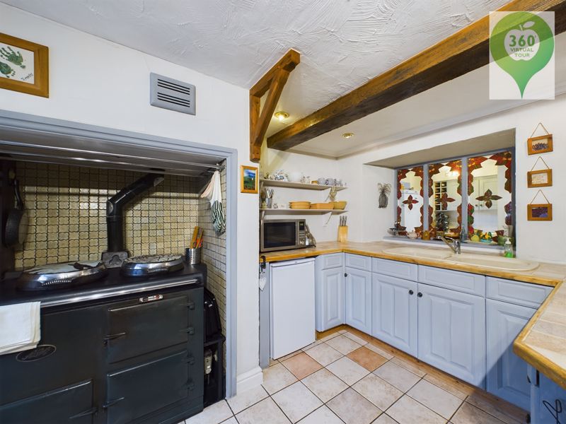 5 bed cottage for sale in North Street, Norton sub Hamdon  - Property Image 14
