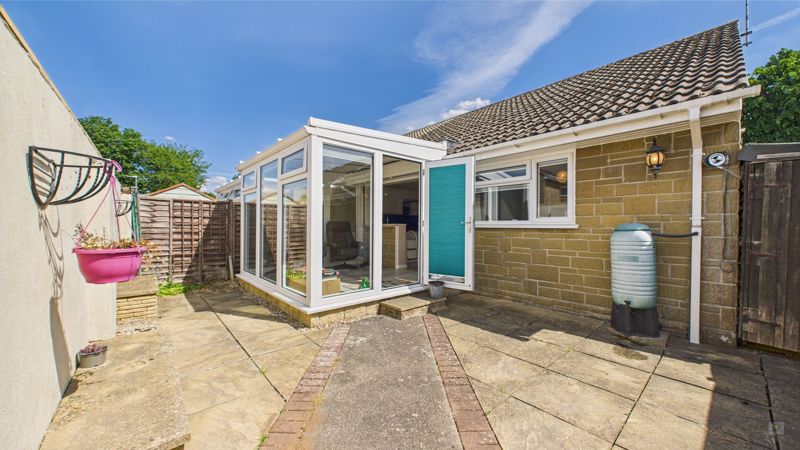 2 bed bungalow for sale in Hill View Close, Stoke-Sub-Hamdon 9