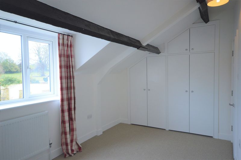 2 bed house to rent in Middle Street, Crewkerne  - Property Image 7