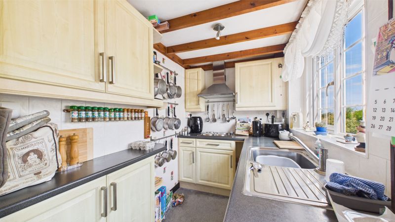 4 bed house for sale in Dray Road, Higher Odcombe  - Property Image 3