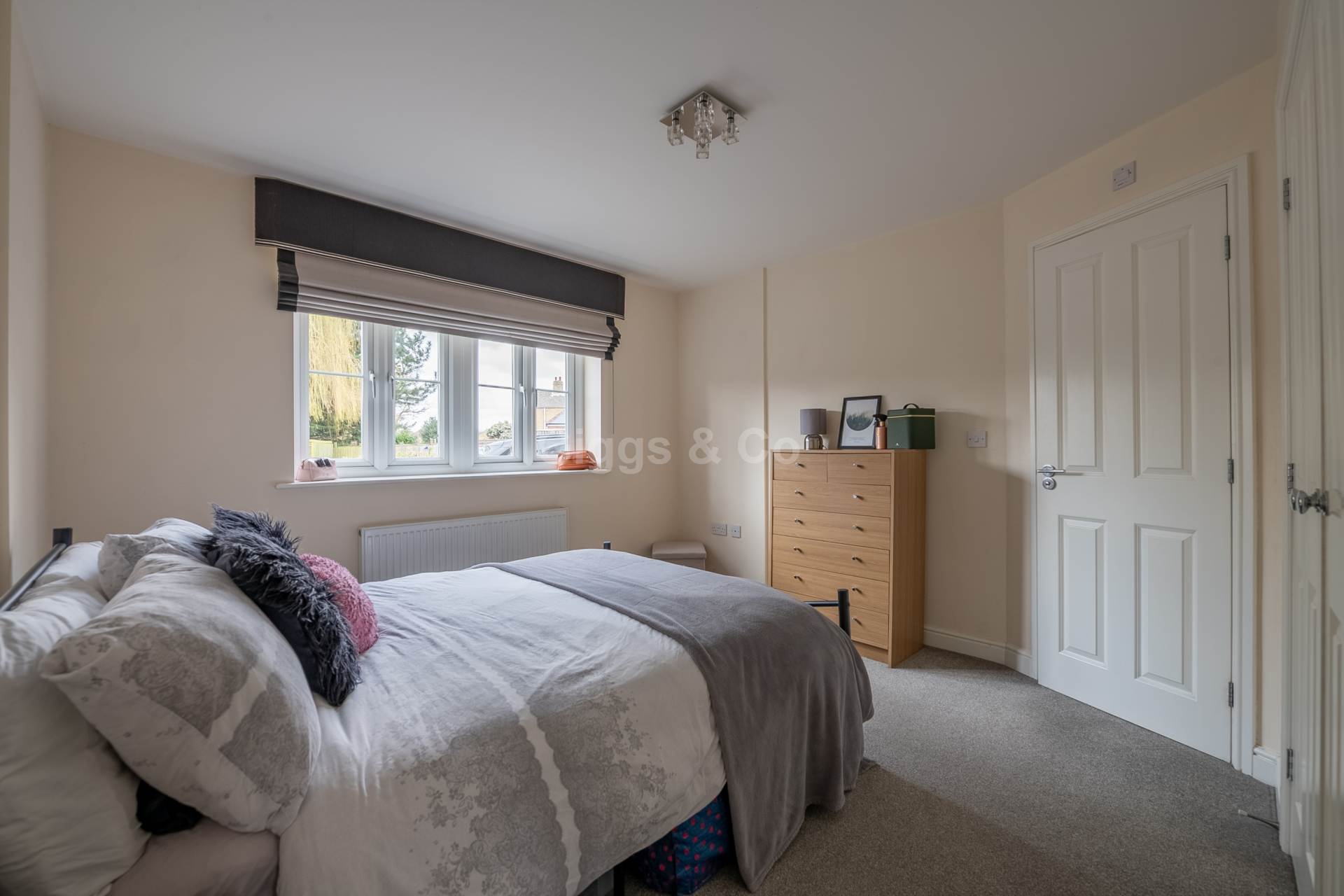 2 bed flat to rent in Kings Lane, St Neots  - Property Image 12