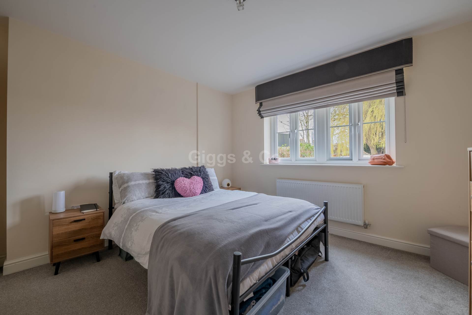 2 bed flat to rent in Kings Lane, St Neots  - Property Image 14