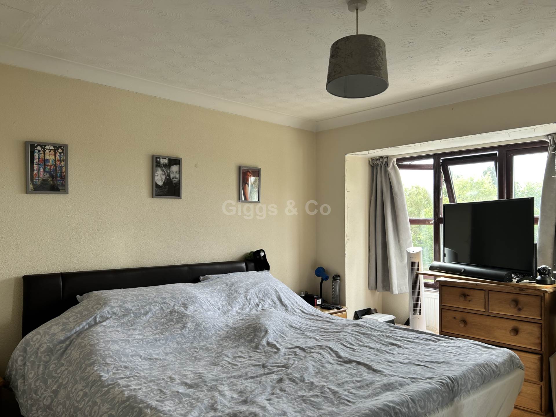 3 bed maisonette to rent in The Paddock, St Neots  - Property Image 5