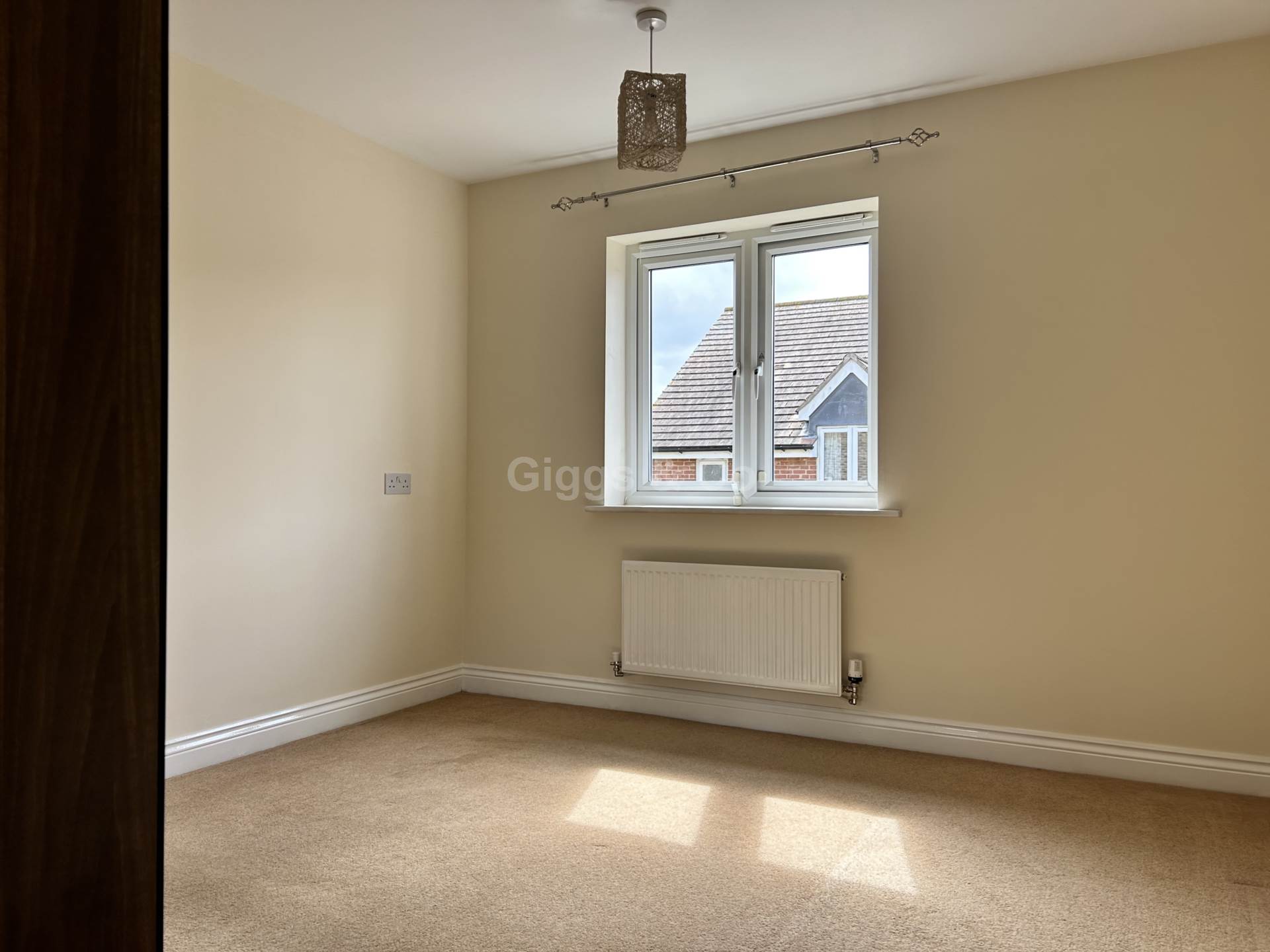 2 bed coach house to rent in Middle Ground, St Neots 3
