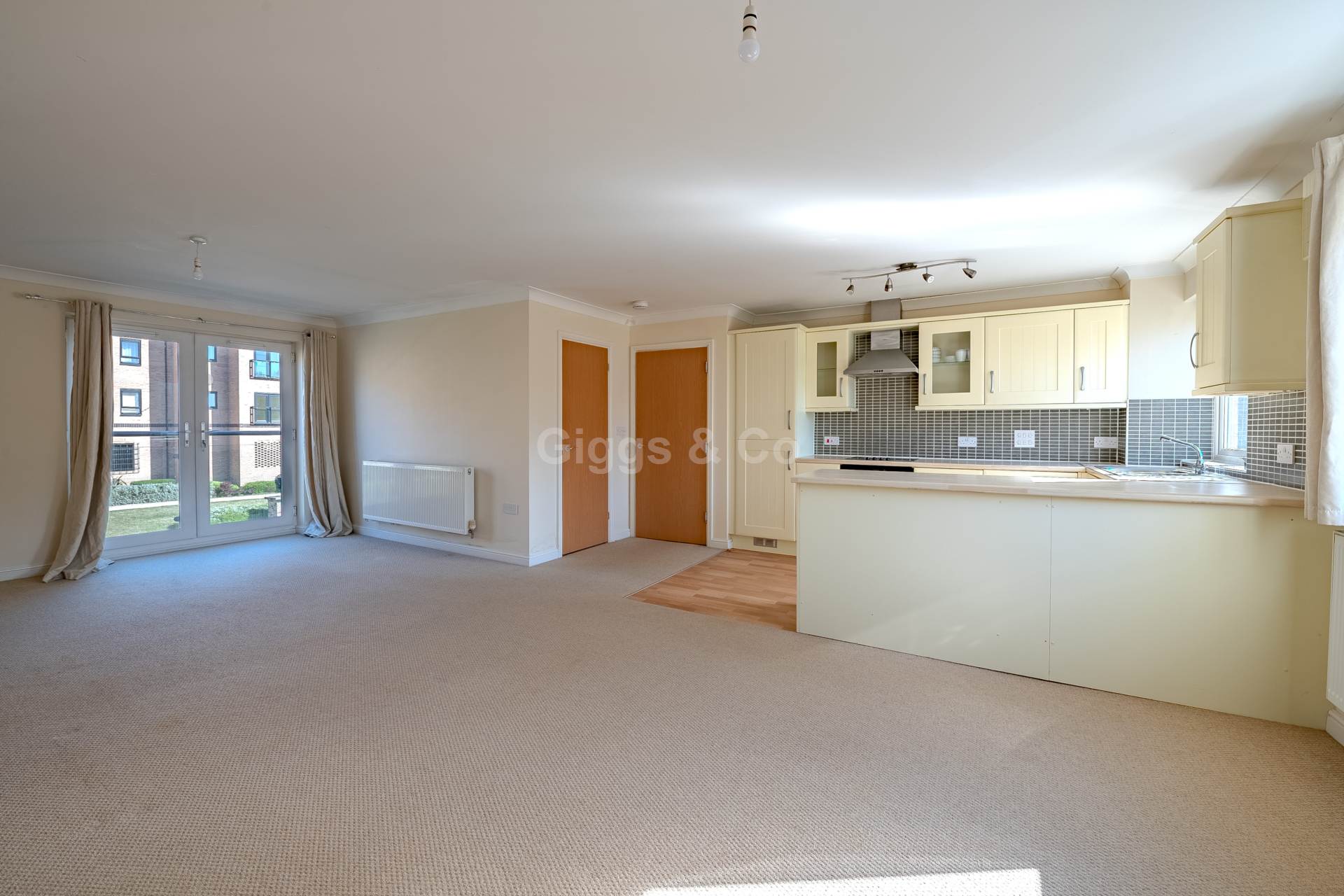 2 bed flat to rent in Skipper Way, St Neots  - Property Image 3