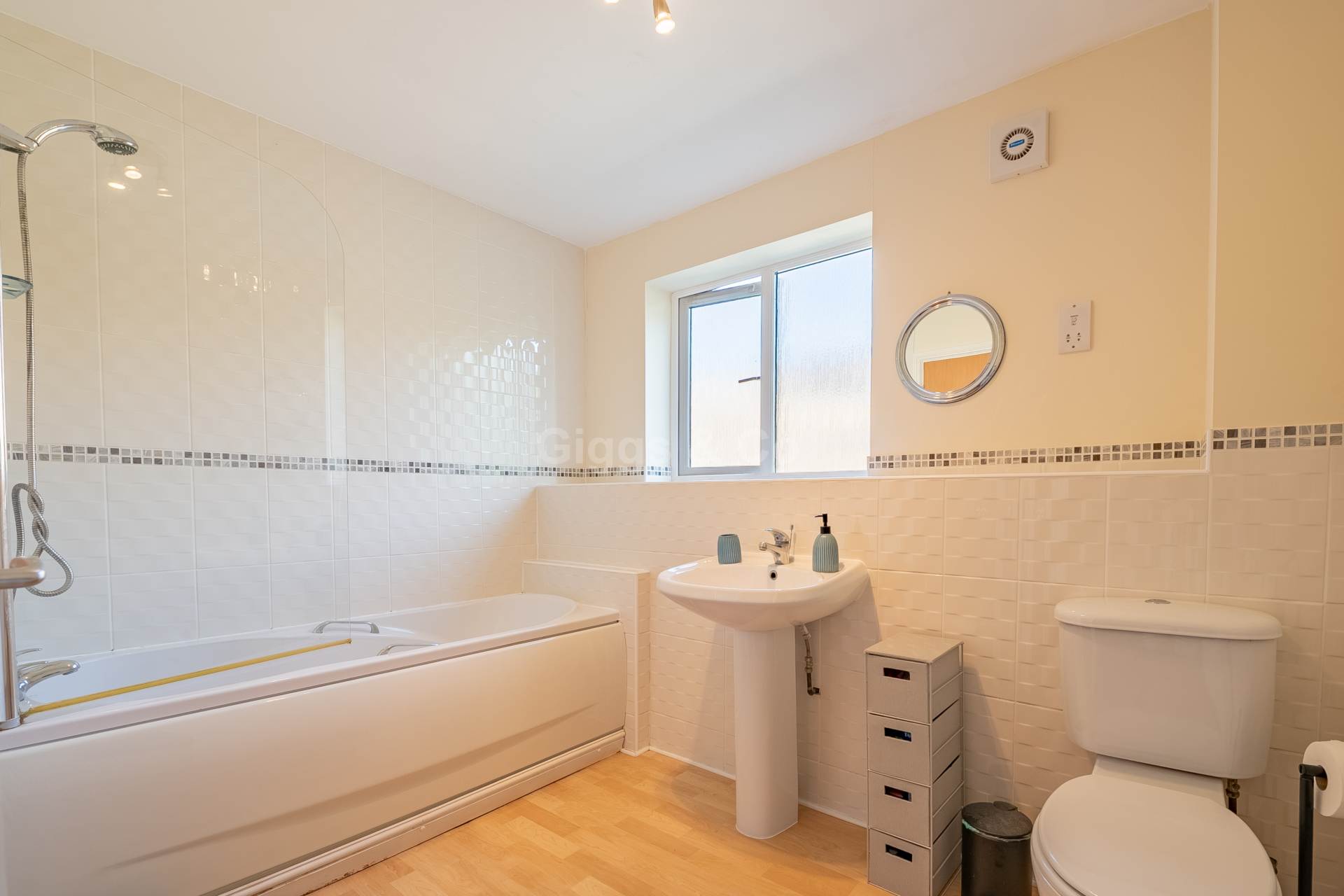 2 bed flat to rent in Skipper Way, St Neots 7