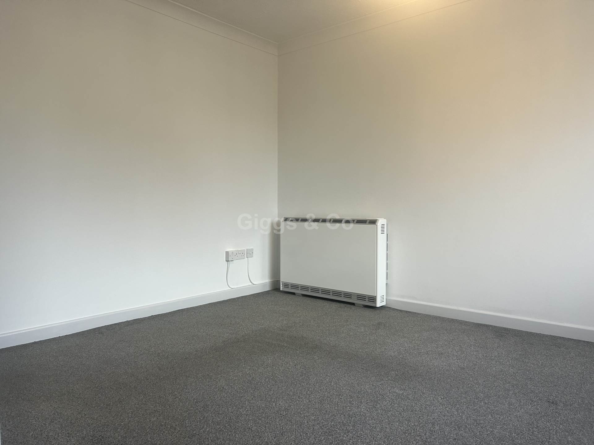 1 bed flat to rent in East Street, St Neots  - Property Image 4