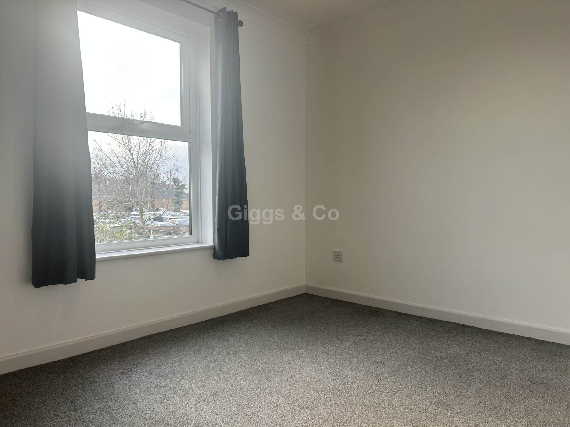 1 bed flat to rent in East Street, St Neots 8