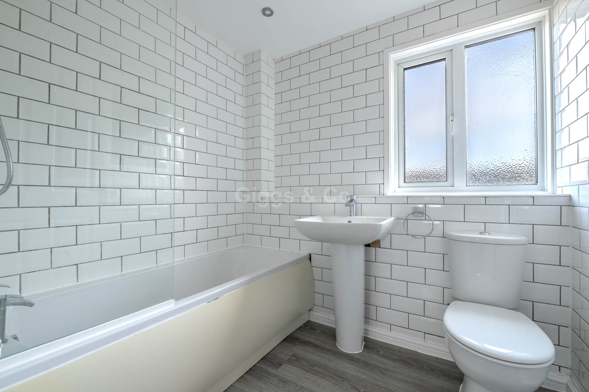 3 bed terraced house to rent in Viceroy Close, St Neots 7