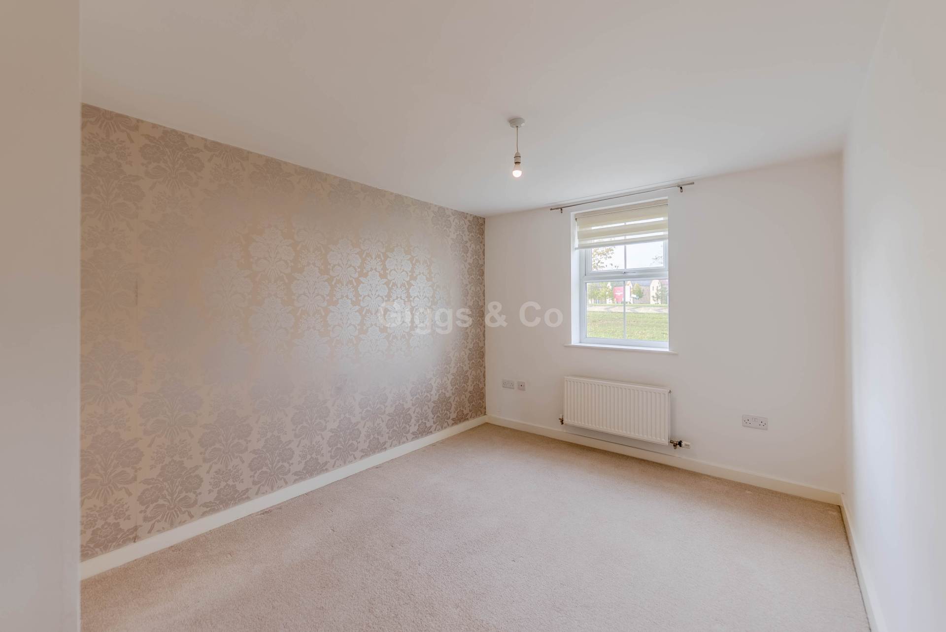 2 bed flat to rent in Stonehill, St Neots  - Property Image 7