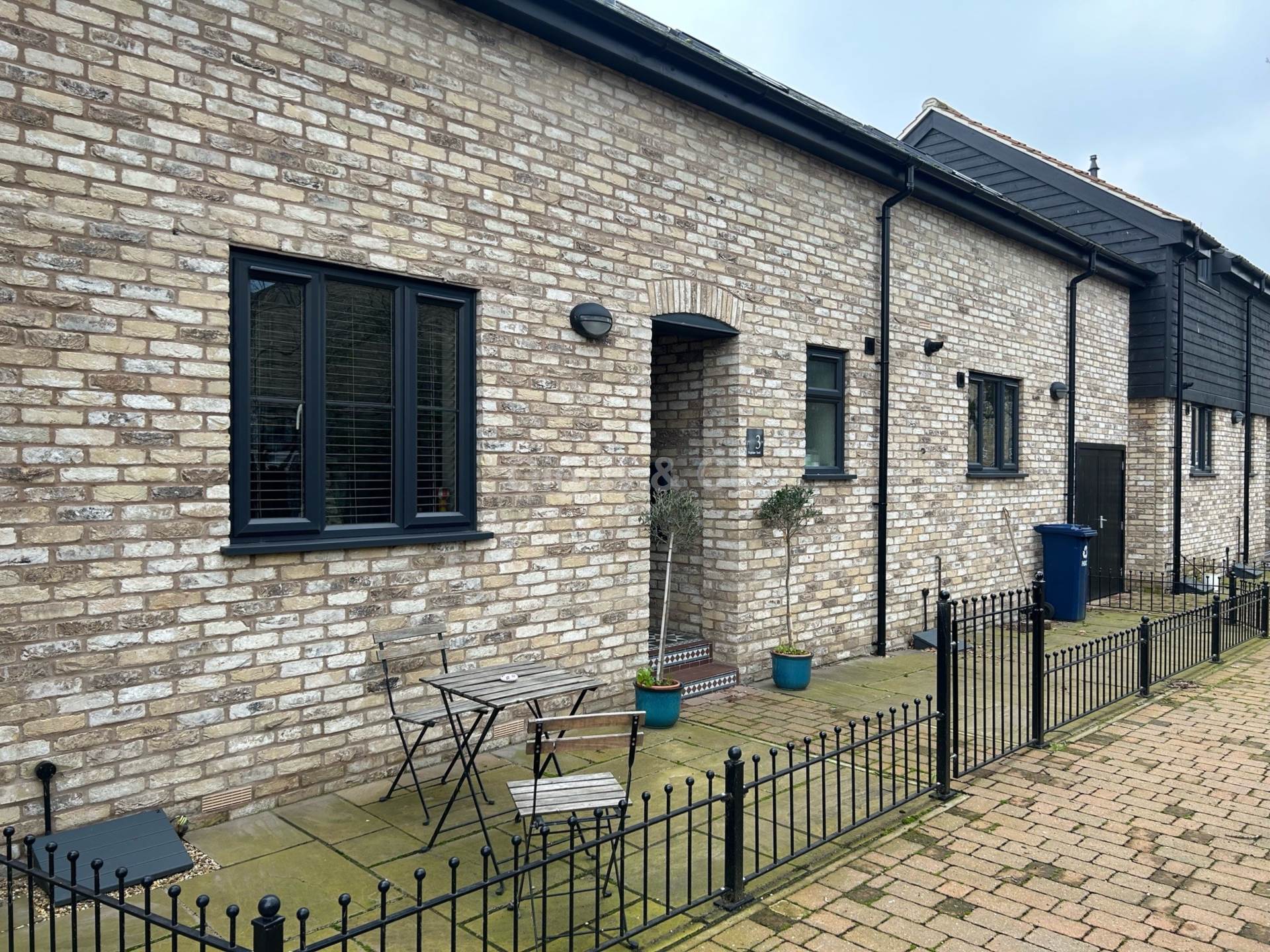 2 bed apartment to rent in Hopbine Yard, East Street, St Ives, PE27