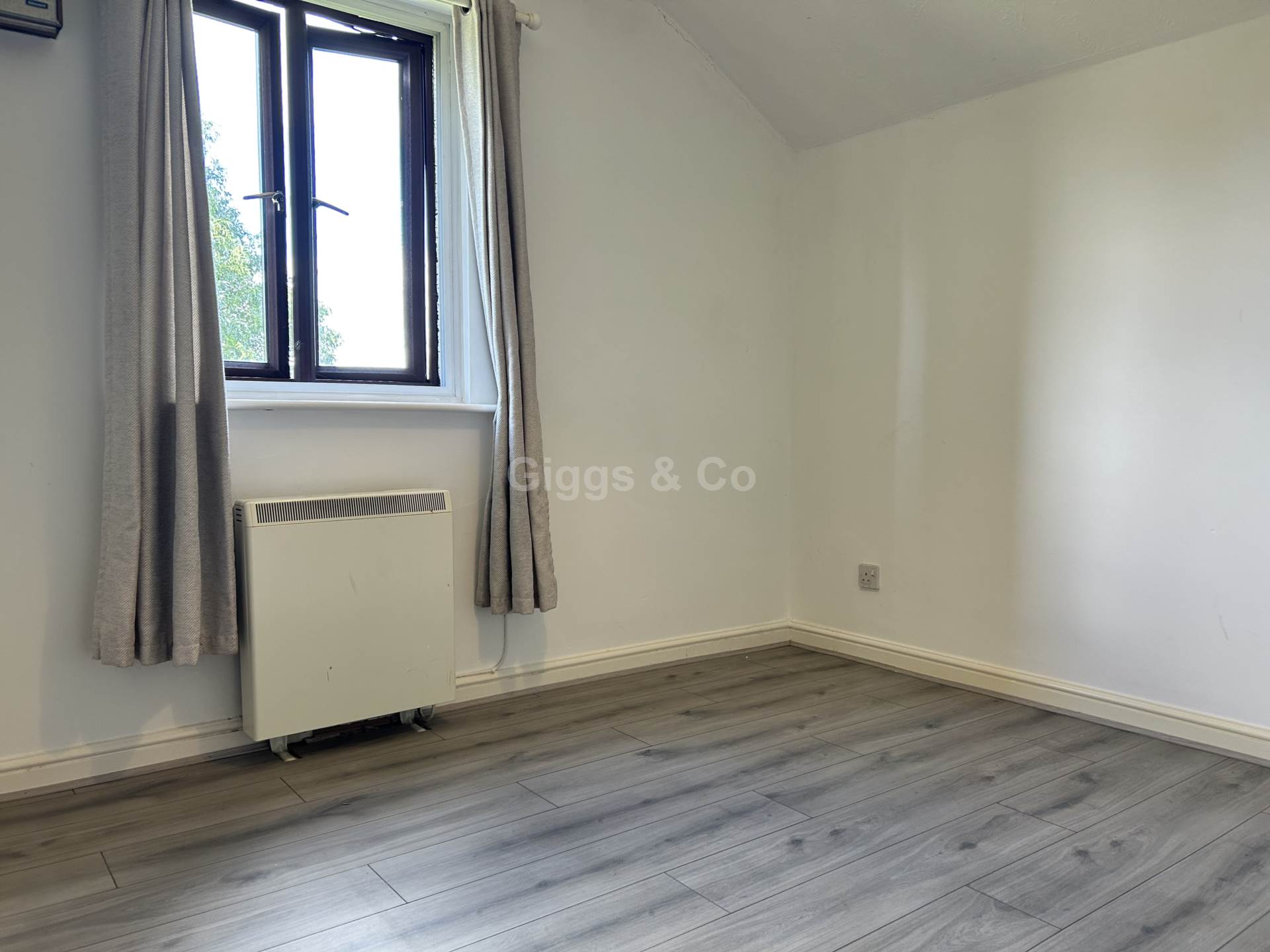 1 bed flat to rent in Burwell Road, St Neots 6