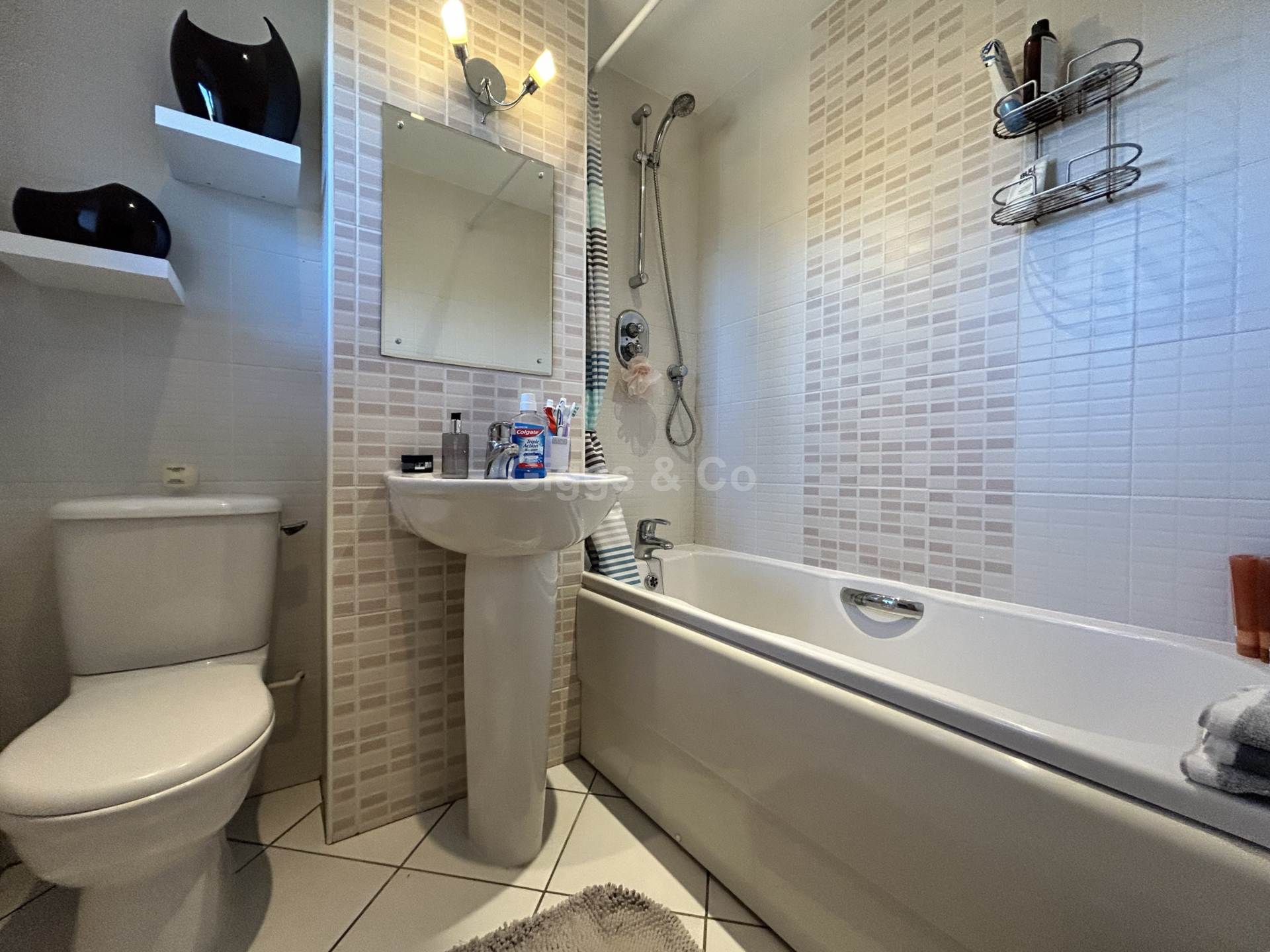 3 bed town house to rent in Addington Walk, St Neots  - Property Image 27