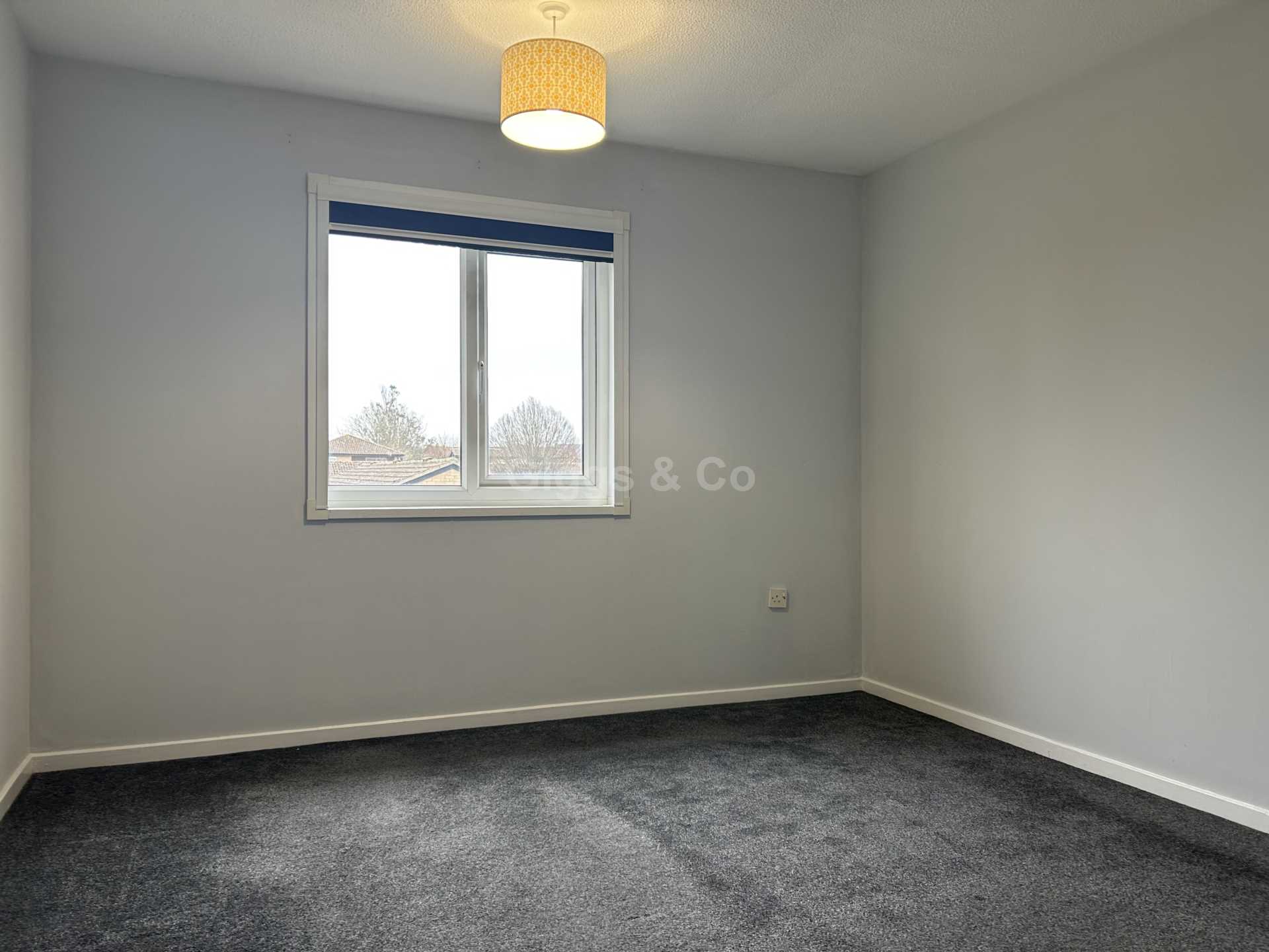 1 bed apartment to rent in Carnaby Close  - Property Image 5