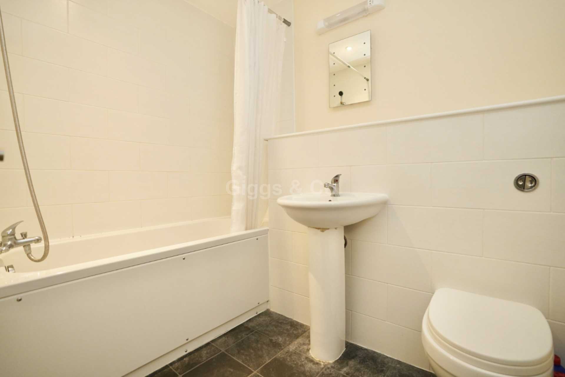 1 bed flat to rent in Percy Green Place, Huntingdon  - Property Image 3