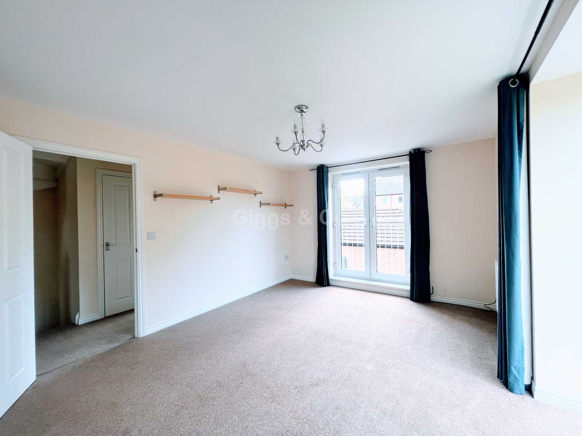 4 bed town house to rent in Tortoiseshell Walk, St Neots 5