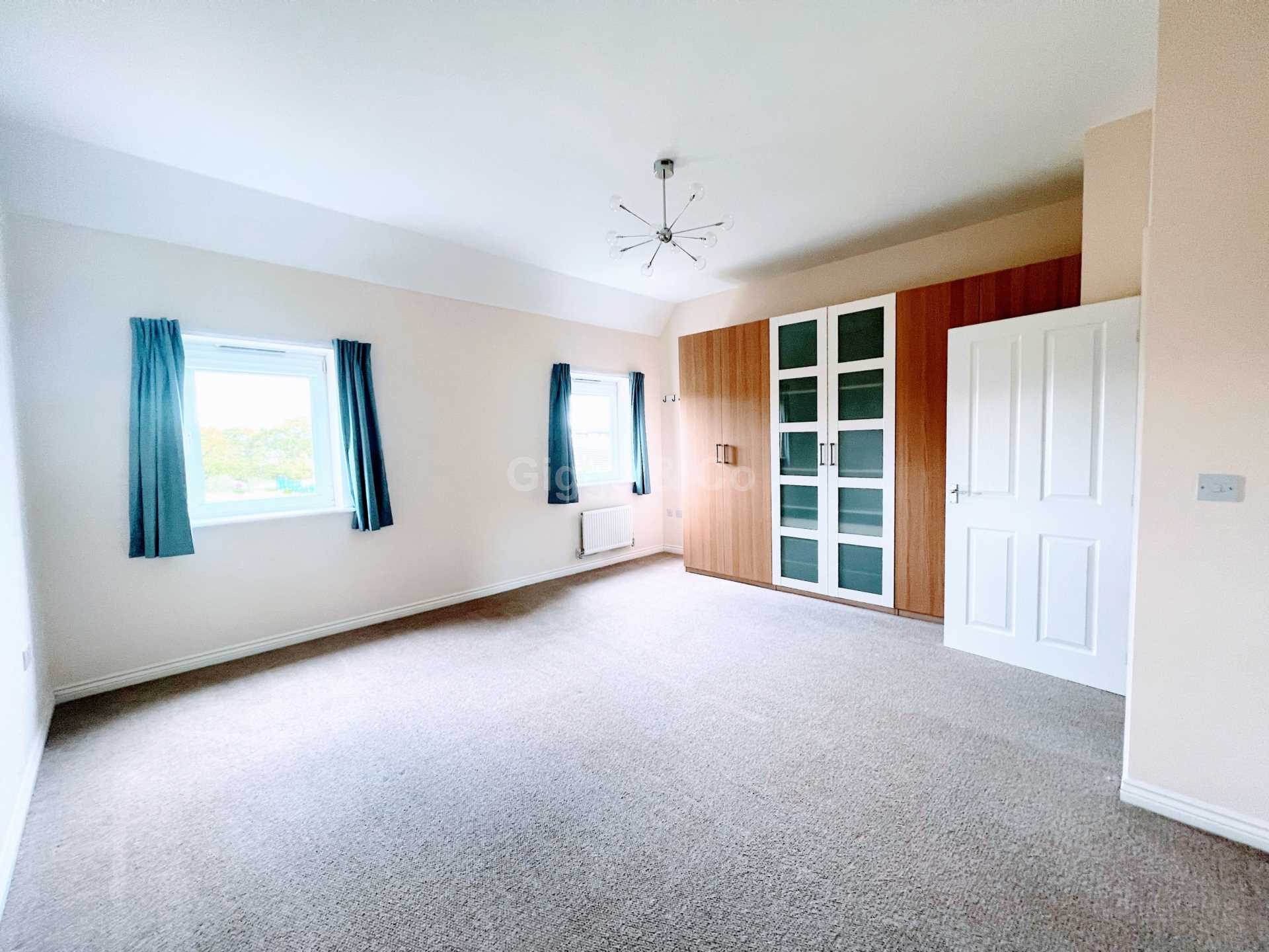 4 bed town house to rent in Tortoiseshell Walk, St Neots 11