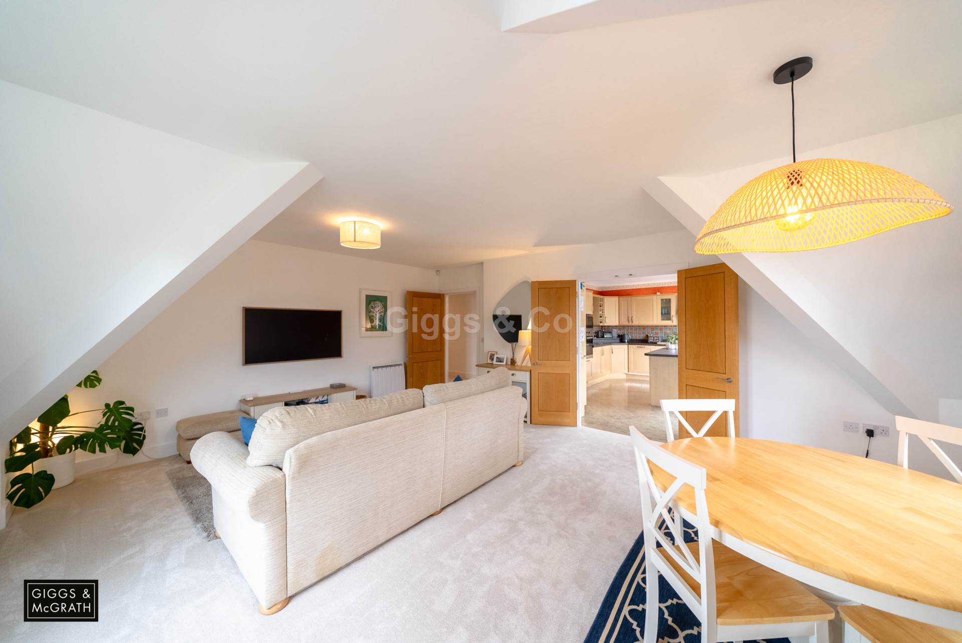 3 bed penthouse to rent in The Hurdles, Huntingdon  - Property Image 2