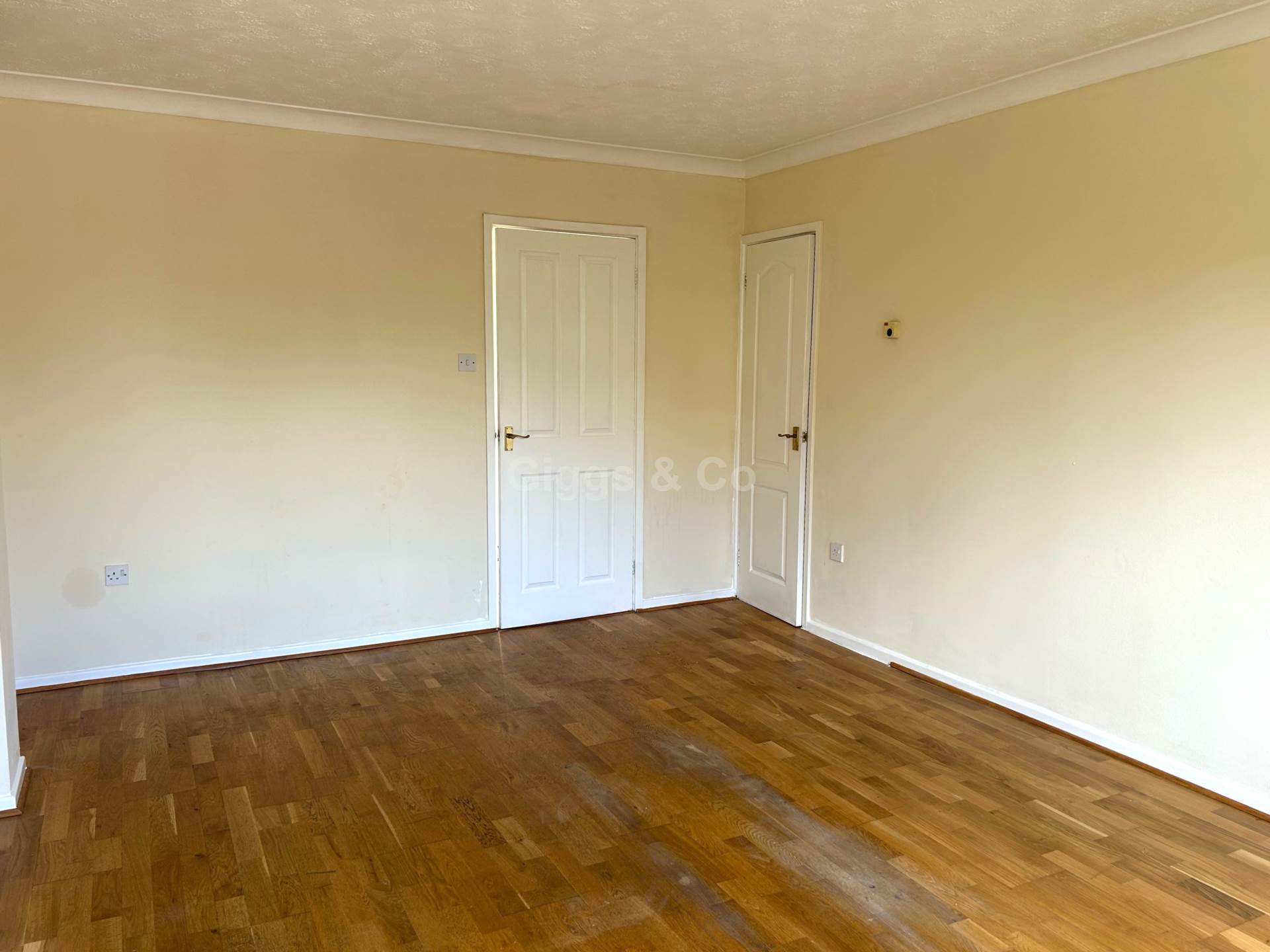 2 bed terraced house to rent in Pennway, Huntingdon  - Property Image 3