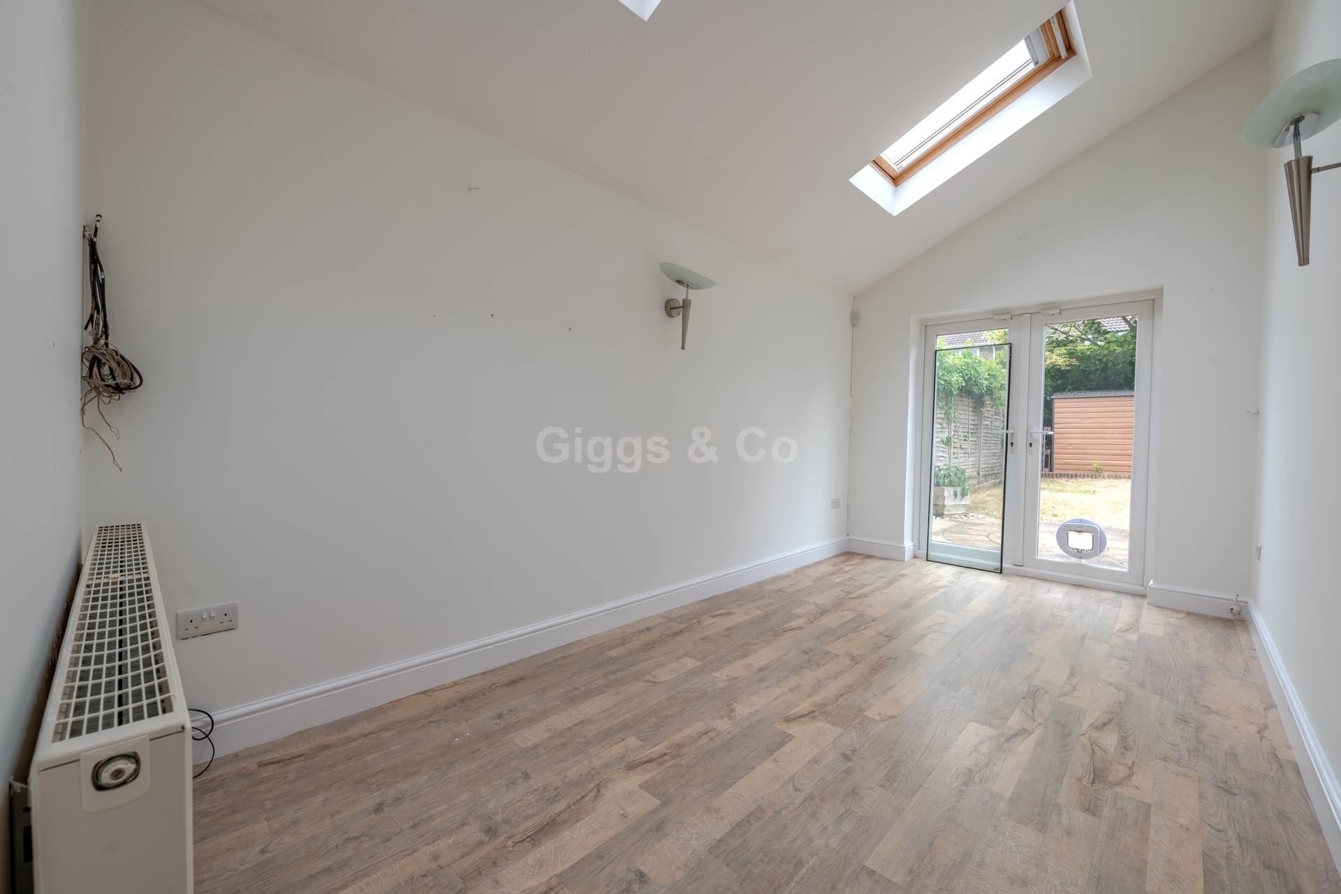 4 bed detached house to rent in Honeydon Avenue, St Neots  - Property Image 10