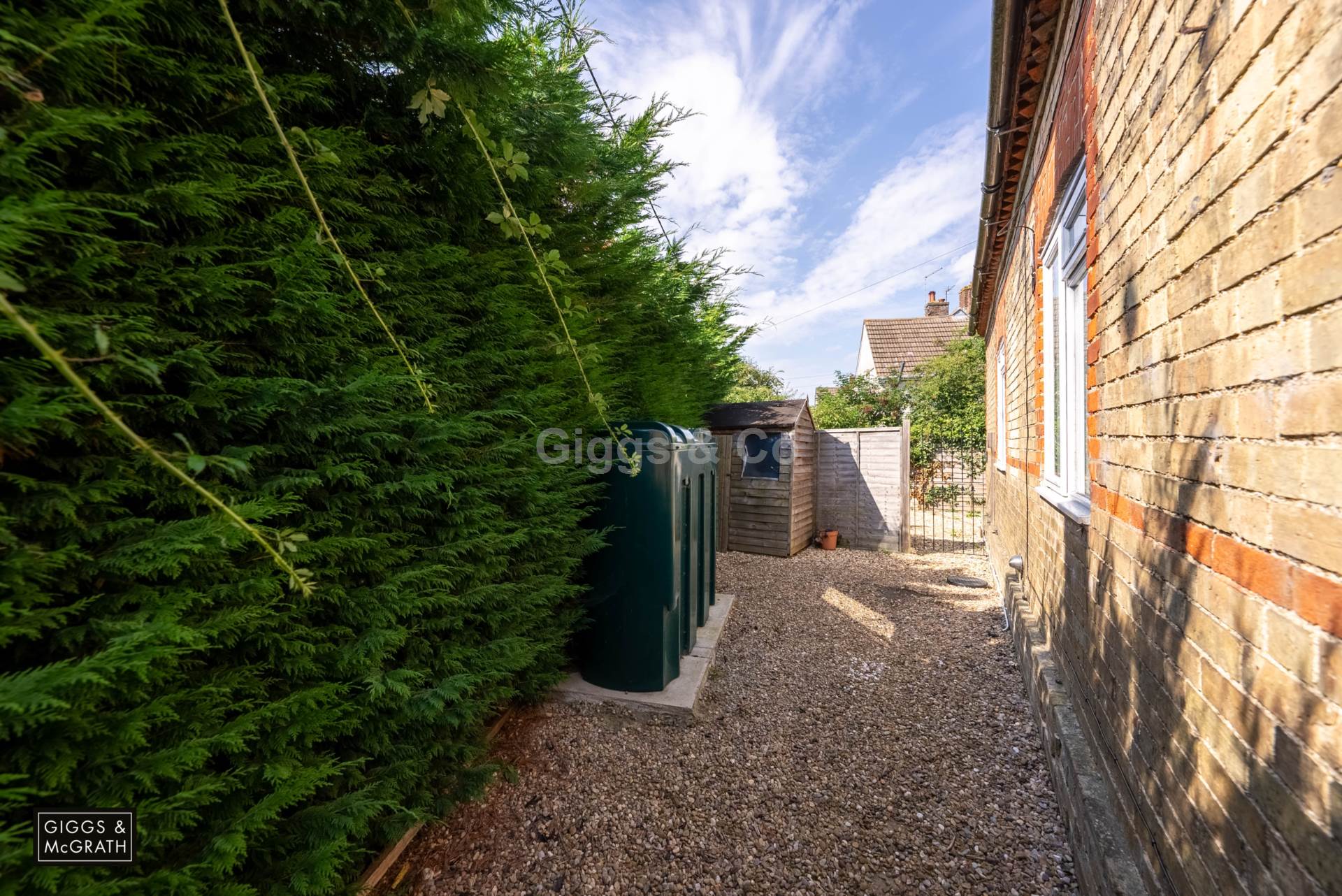 3 bed semi-detached house to rent in Church Road, Huntingdon 19