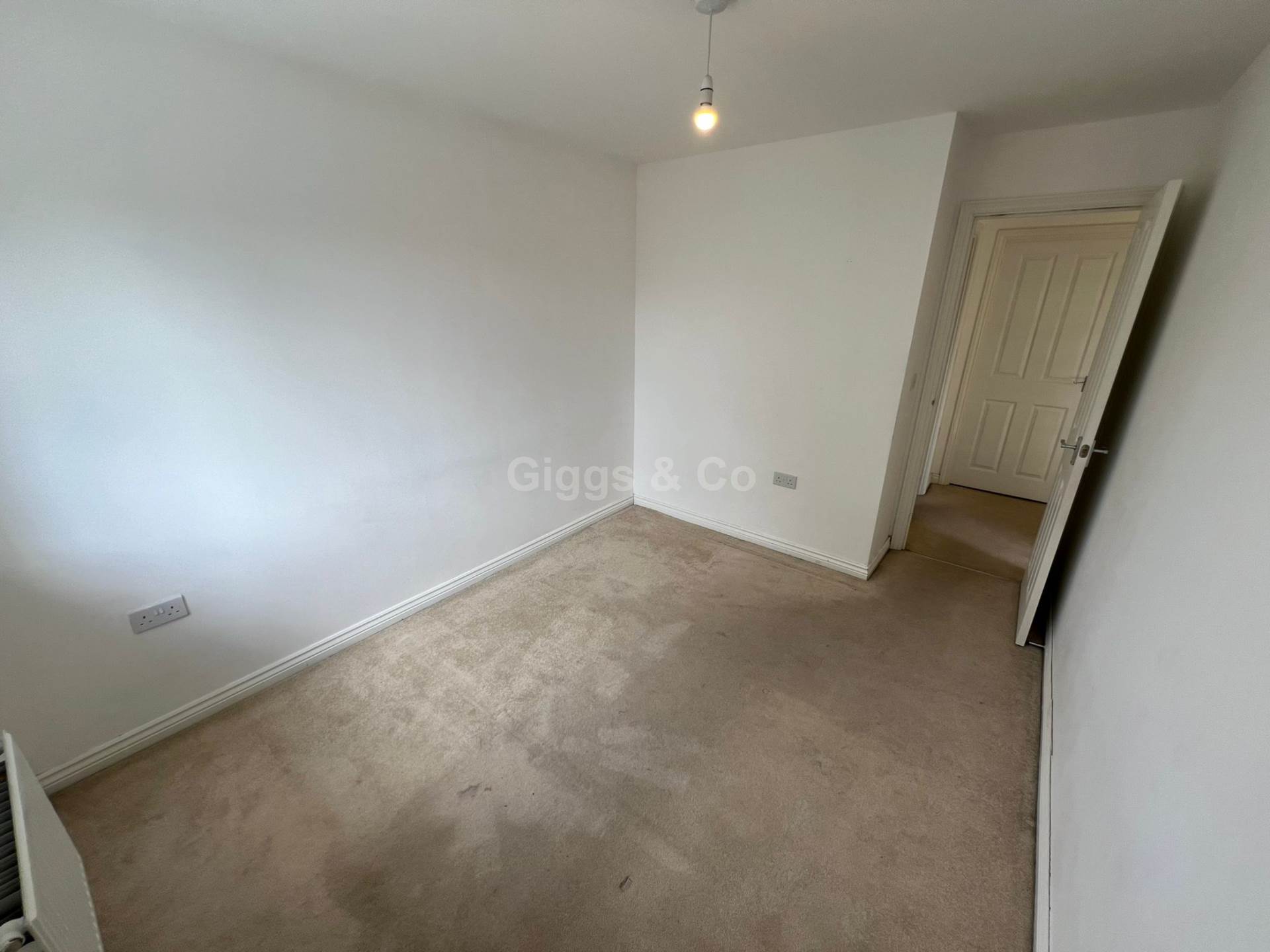 3 bed semi-detached house to rent in Verde Close, Luton  - Property Image 17