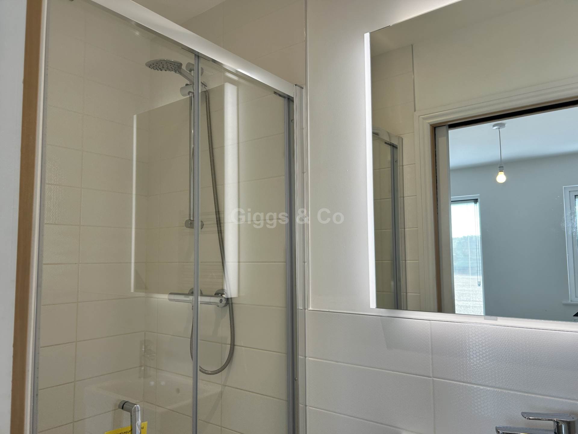 3 bed semi-detached house to rent in Barn Close, Huntingdon  - Property Image 11