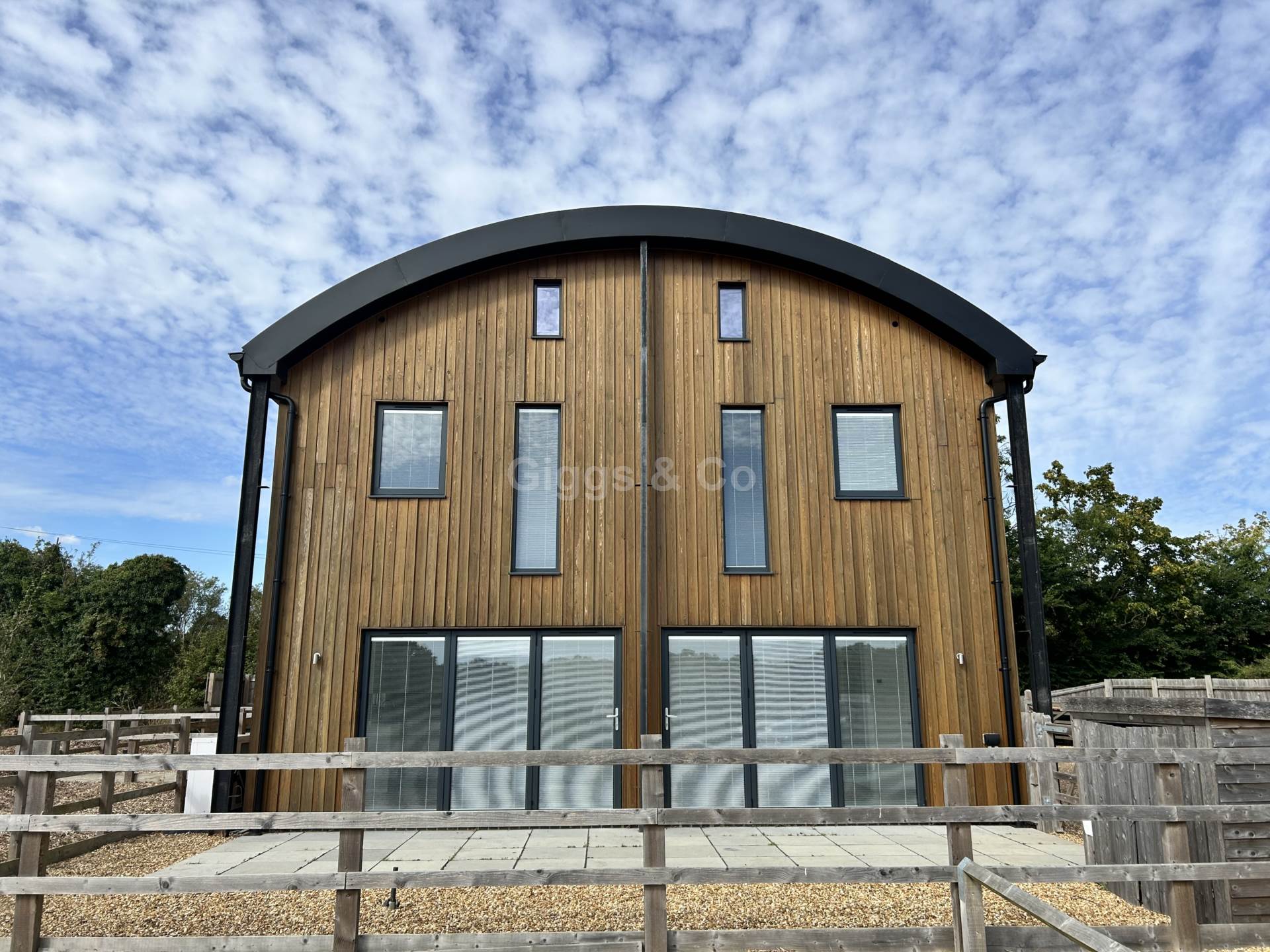 3 bed semi-detached house to rent in Barn Close, Huntingdon  - Property Image 22