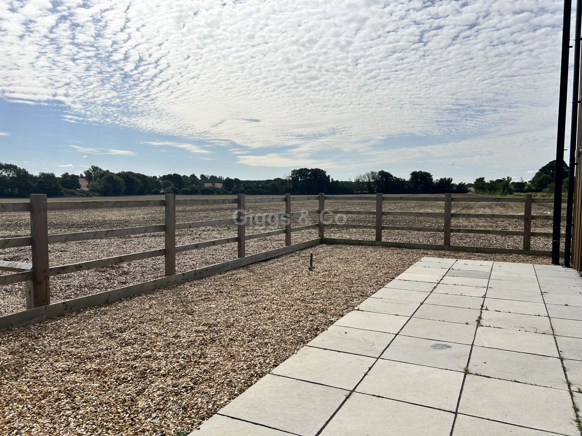 3 bed semi-detached house to rent in Barn Close, Huntingdon 22