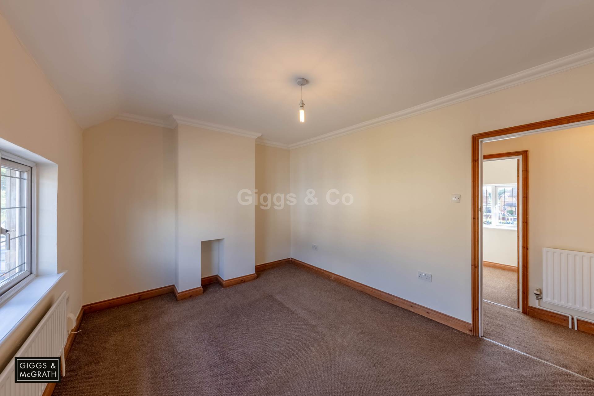 2 bed semi-detached house to rent in Ermine Street, Huntingdon  - Property Image 9