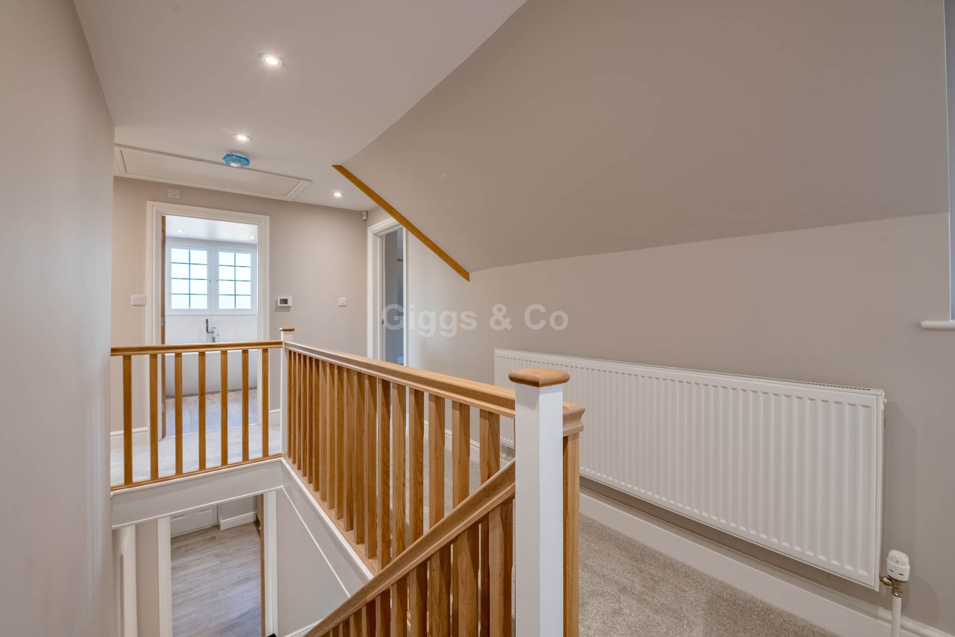 4 bed detached house to rent in Houghton Hill, Huntingdon  - Property Image 20