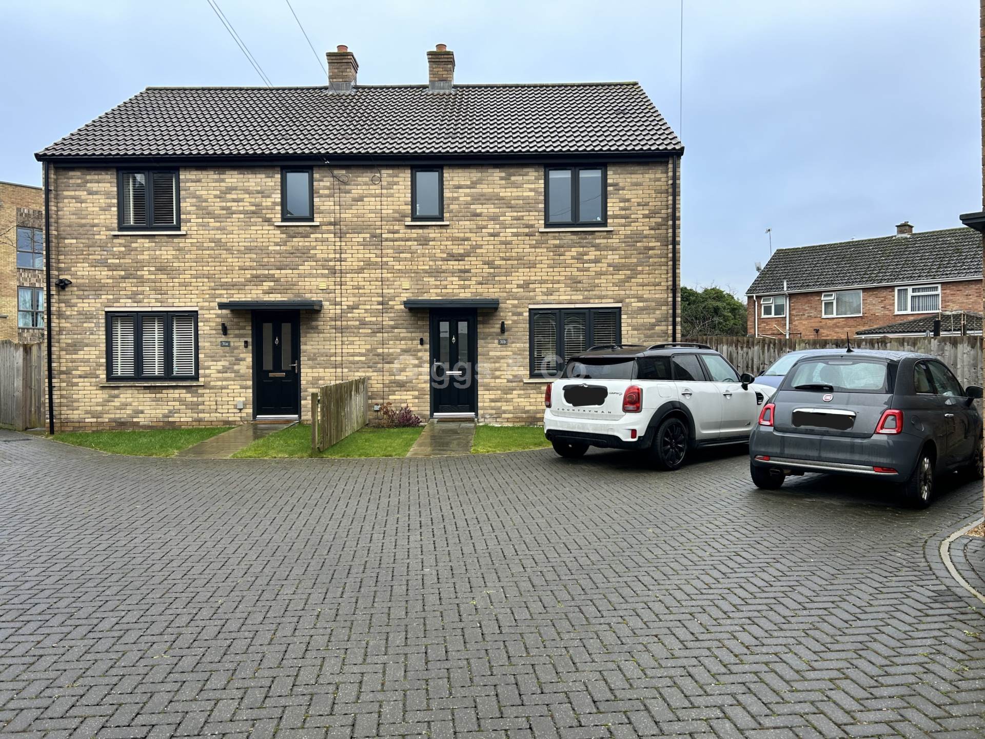 3 bed semi-detached house to rent in Pettit Road, Huntingdon 0