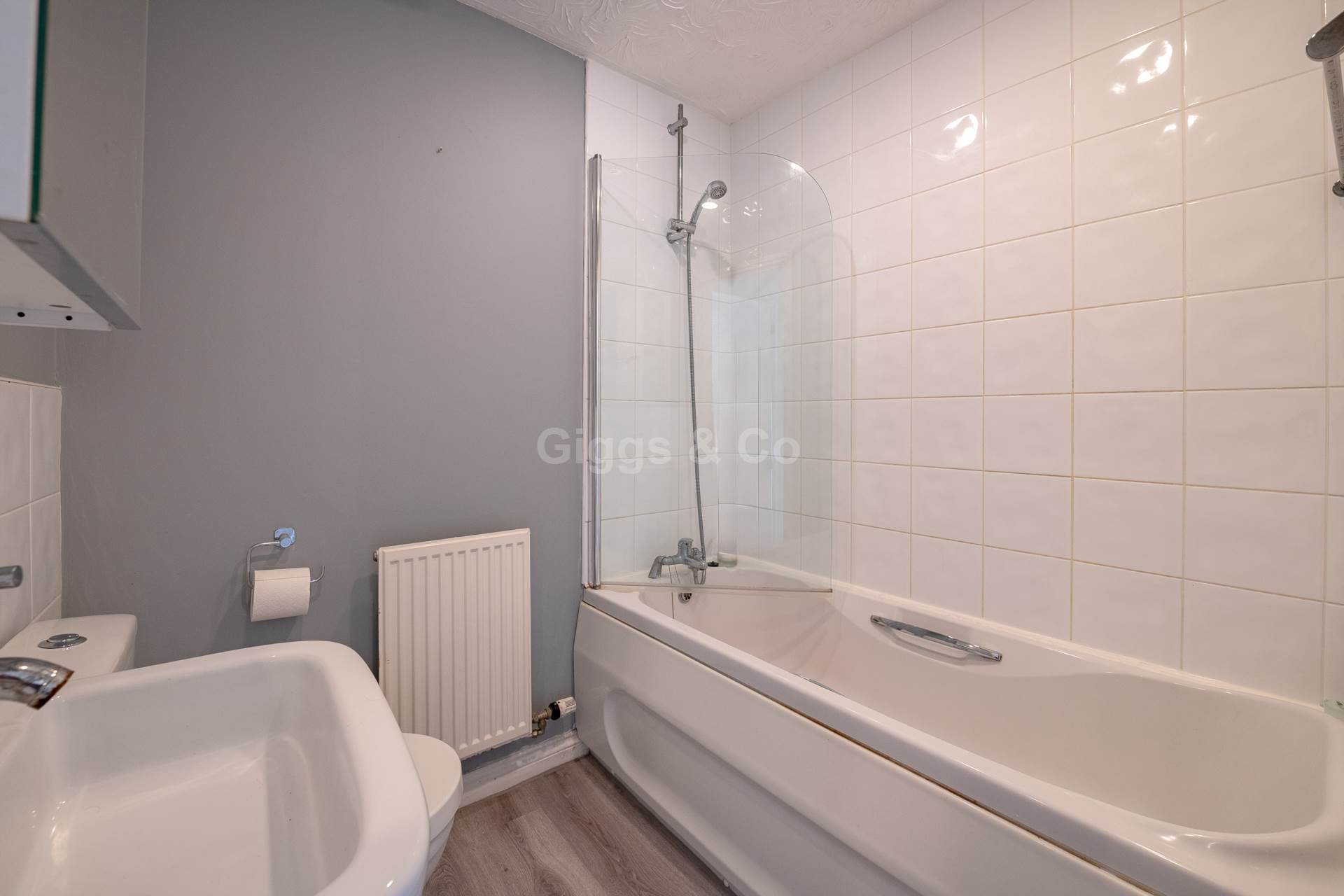 3 bed end of terrace house to rent in Farmers Close, Northampton  - Property Image 21