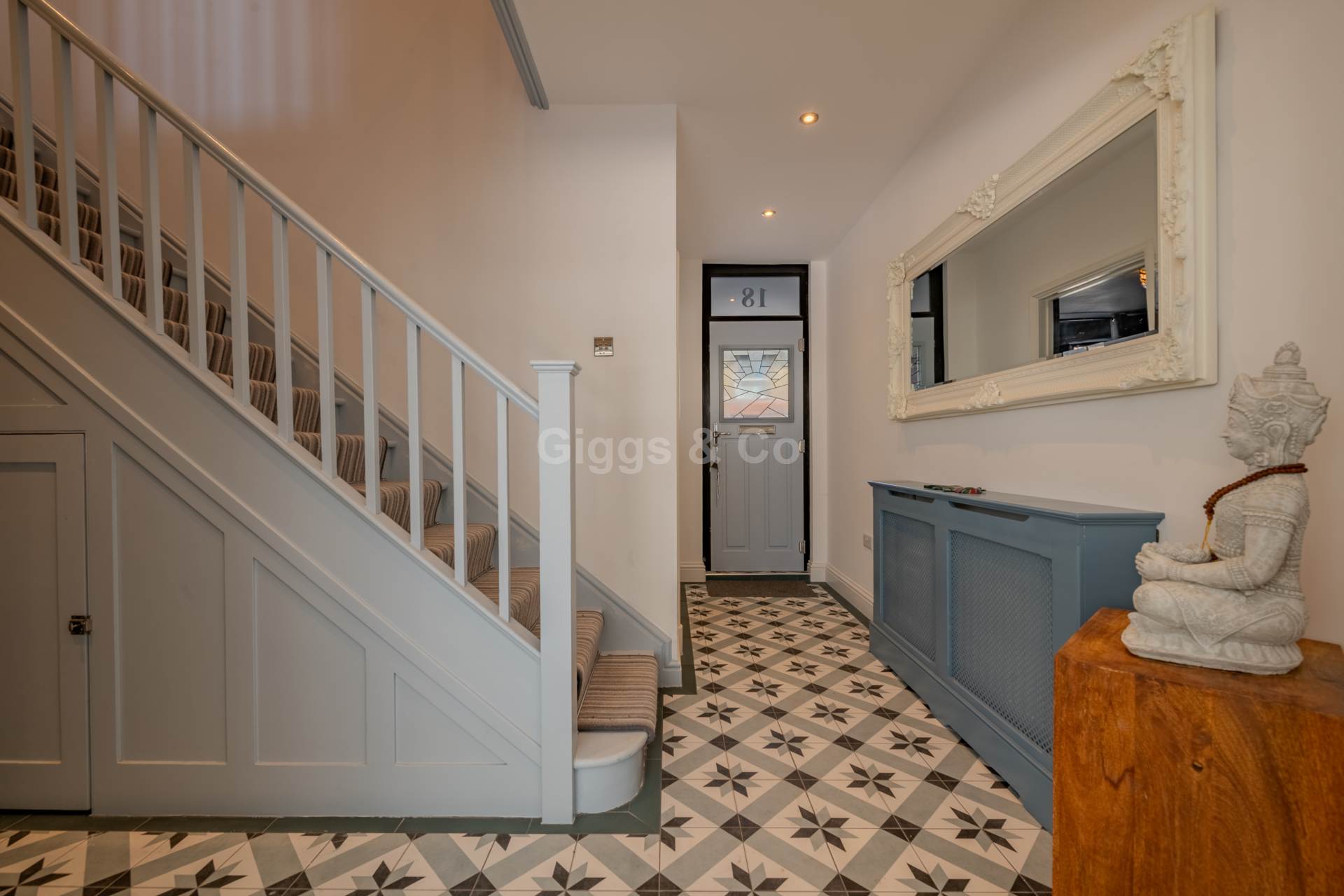 4 bed semi-detached house to rent in Avenue Road, St Neots  - Property Image 2
