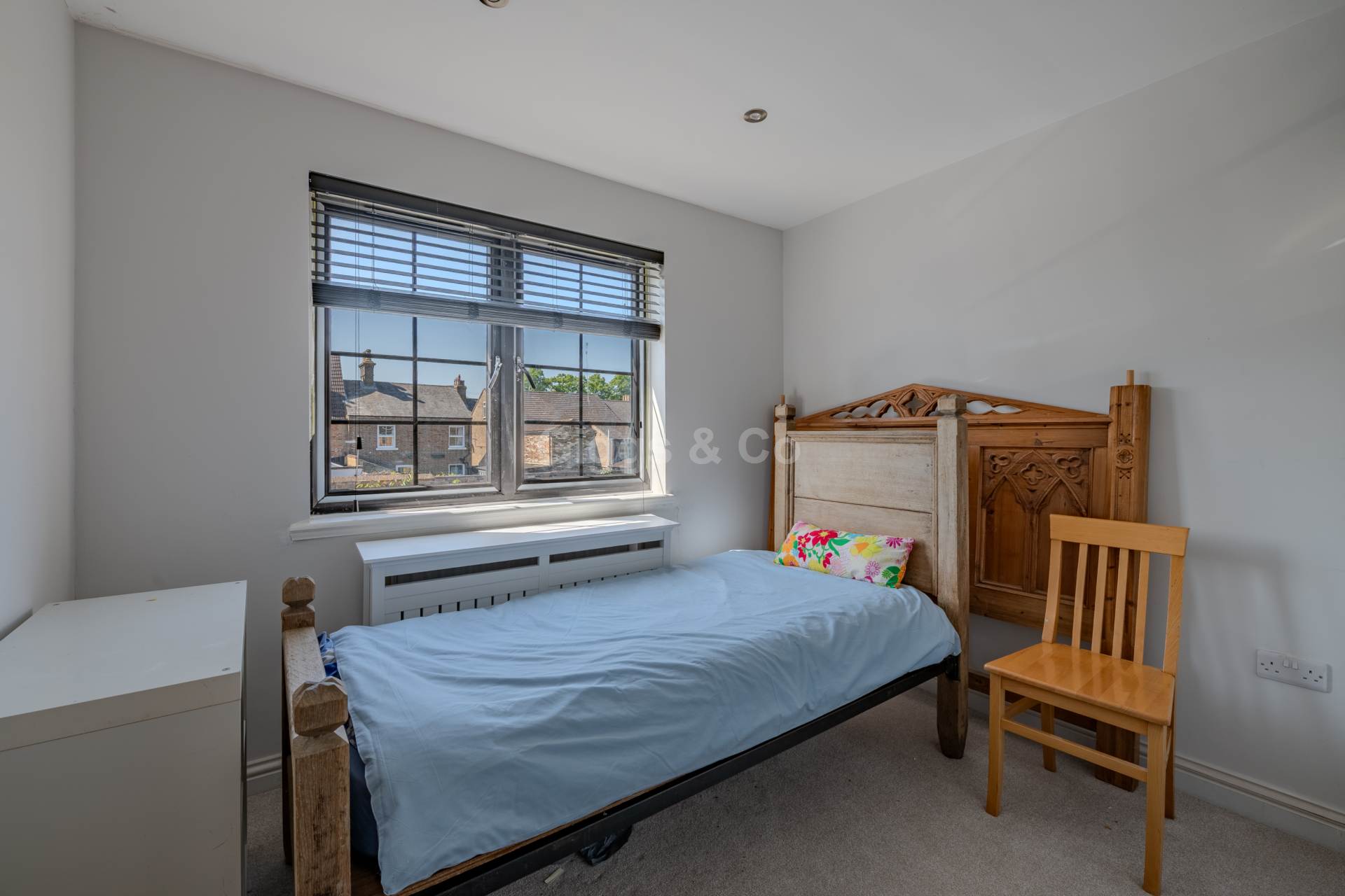 4 bed semi-detached house to rent in Avenue Road, St Neots  - Property Image 25