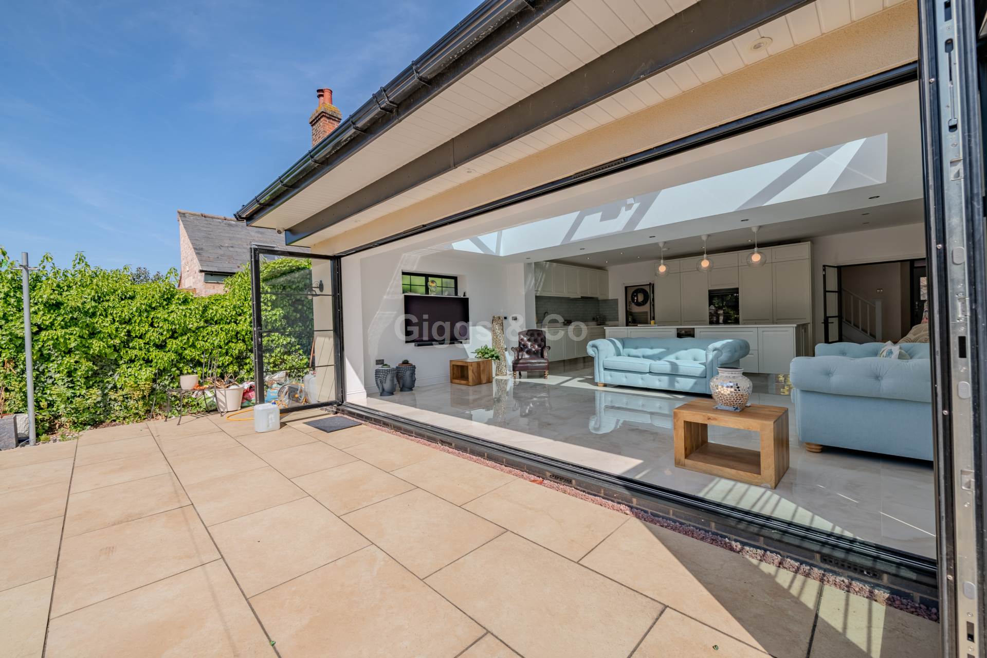 4 bed semi-detached house to rent in Avenue Road, St Neots  - Property Image 27