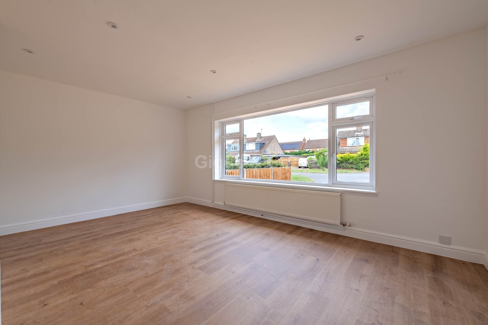 4 bed semi-detached house to rent in Orchard Close, St Neots  - Property Image 6