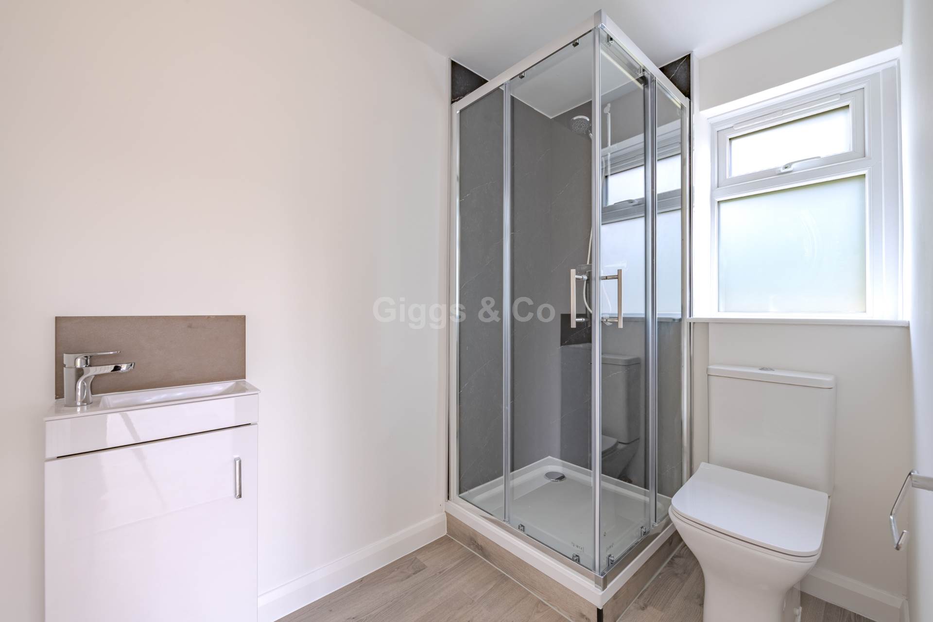 4 bed semi-detached house to rent in Orchard Close, St Neots  - Property Image 10