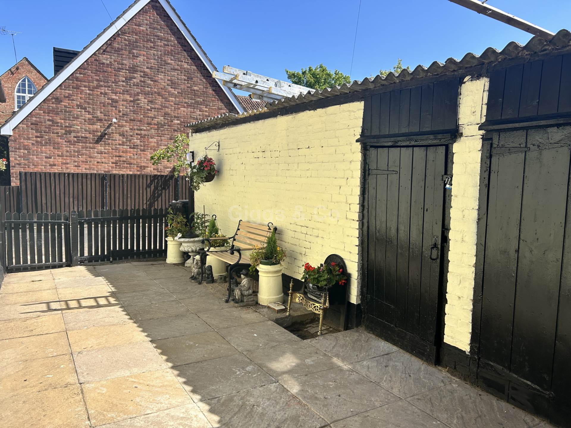 1 bed terraced house to rent in High Street, Huntingdon  - Property Image 12