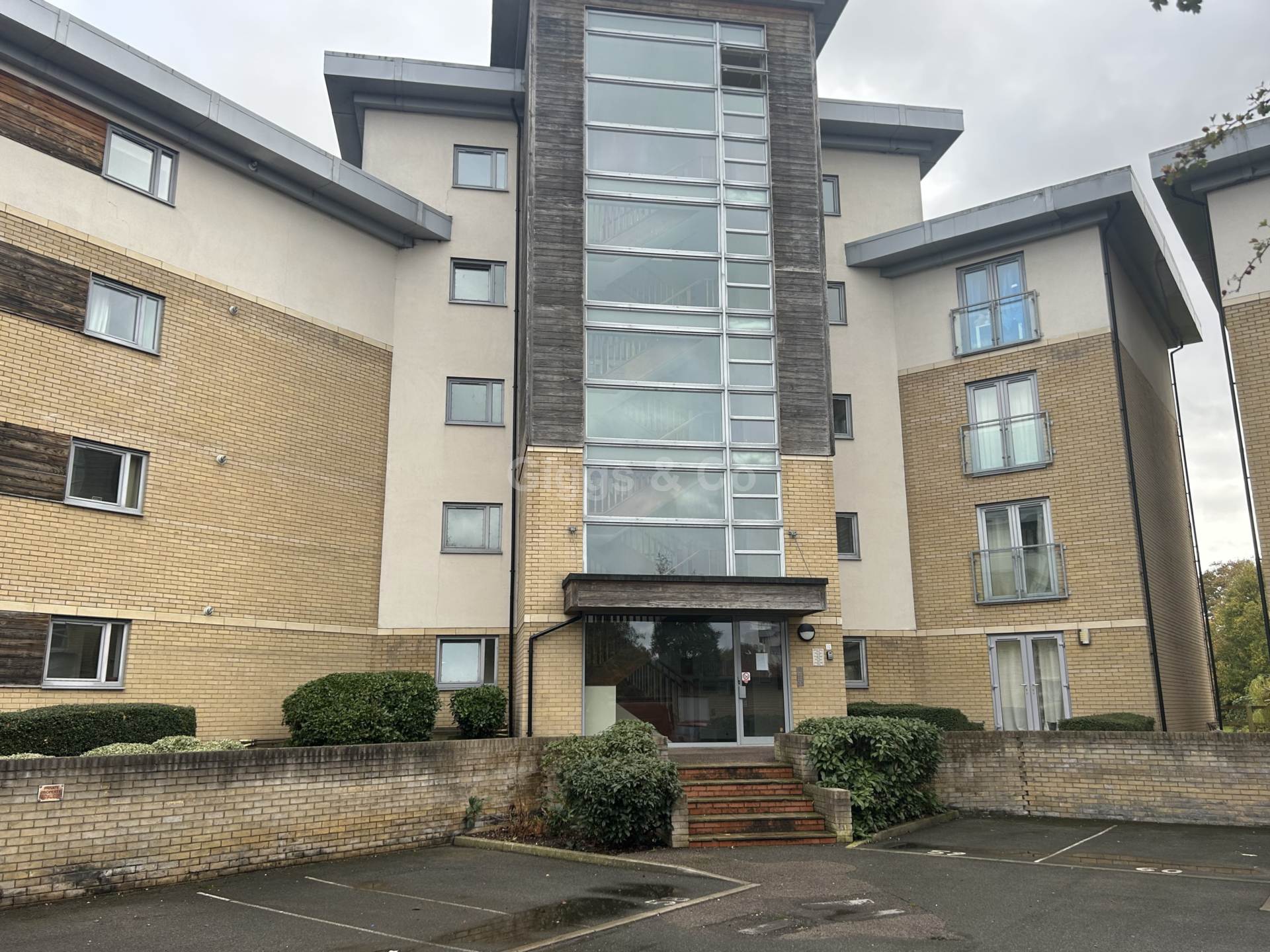 2 bed flat to rent in Percy Green Place, Huntingdon  - Property Image 1