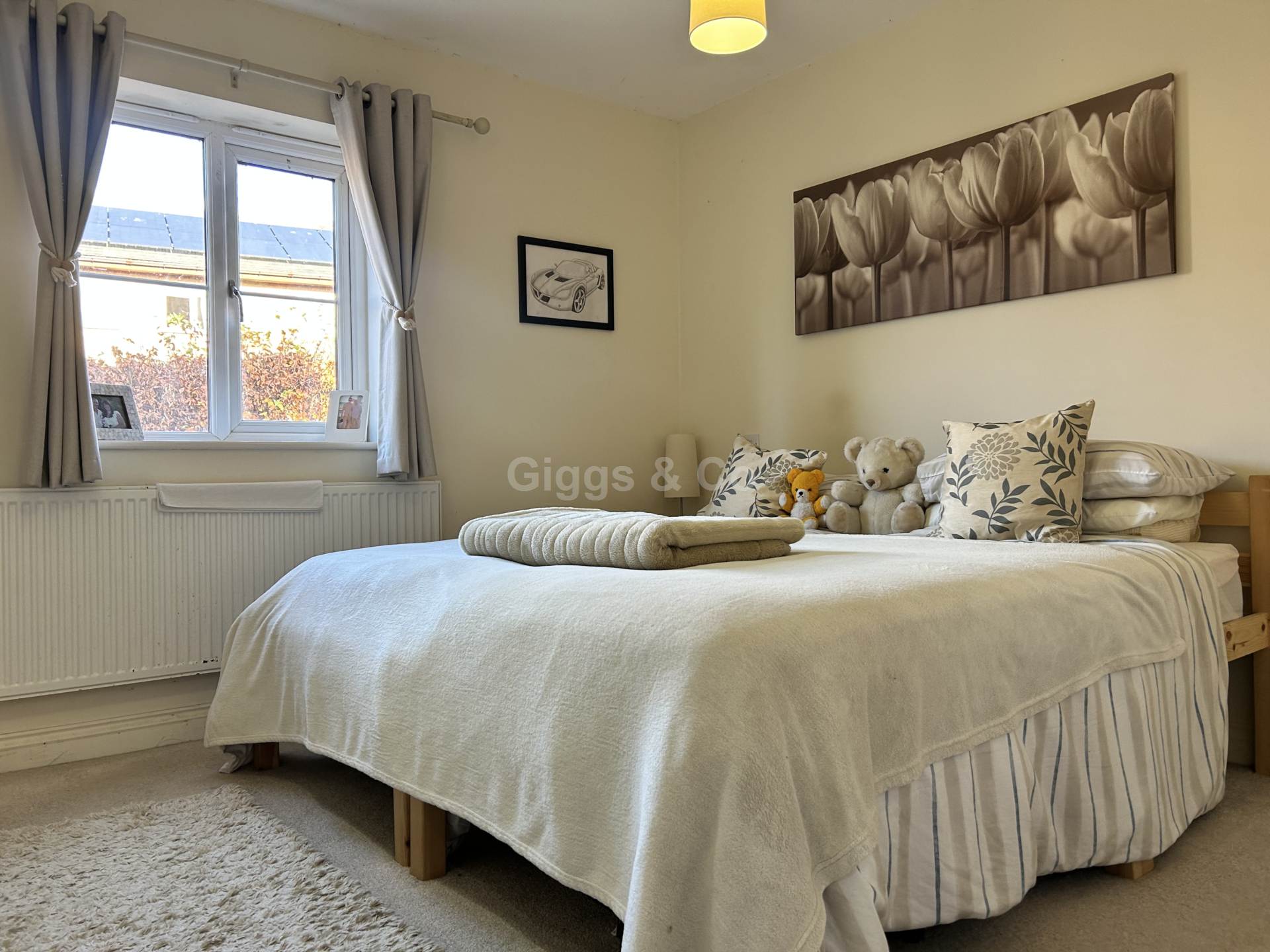 2 bed detached house to rent in London Lane, St Neots  - Property Image 2