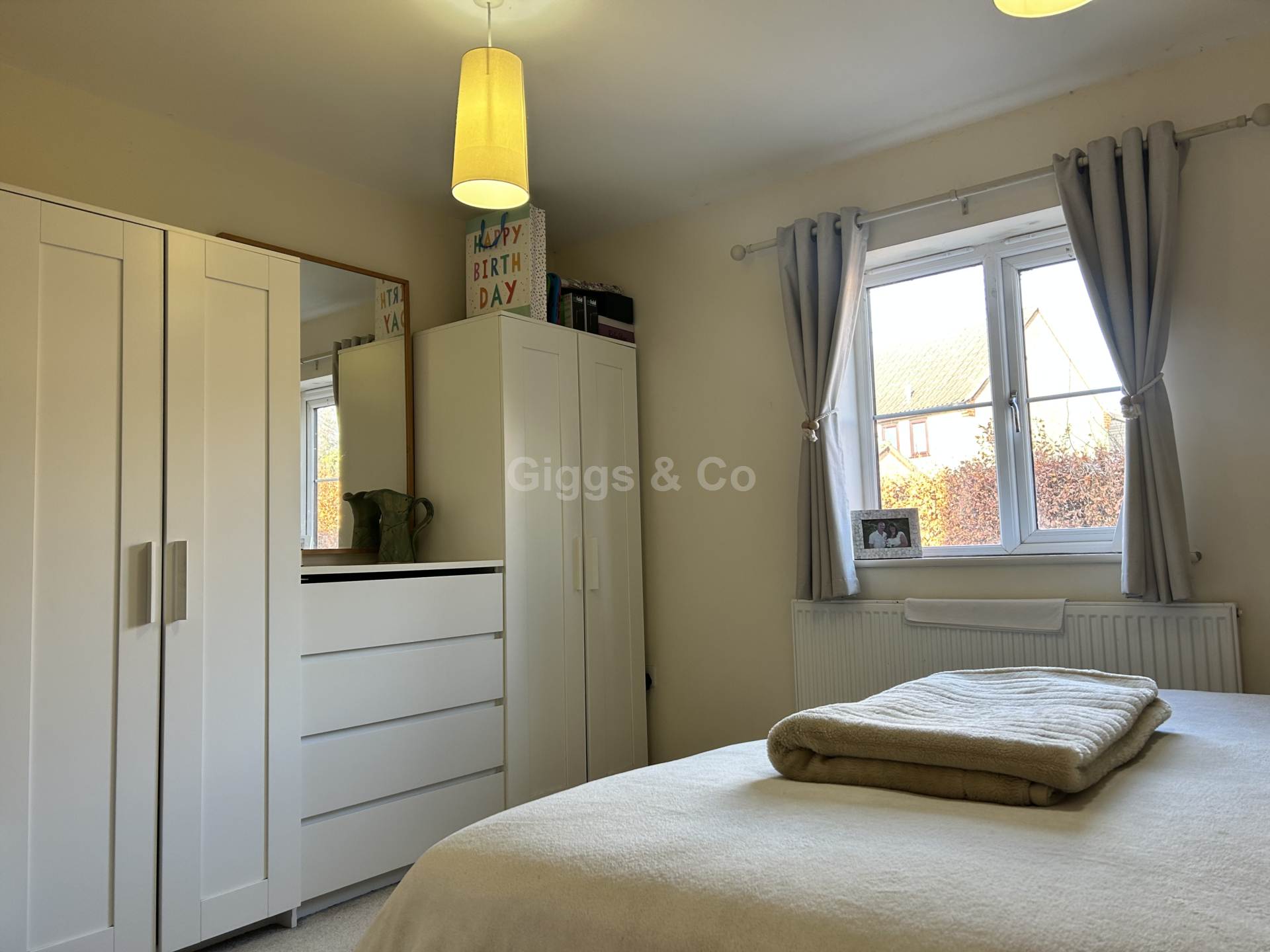 2 bed detached house to rent in London Lane, St Neots  - Property Image 3