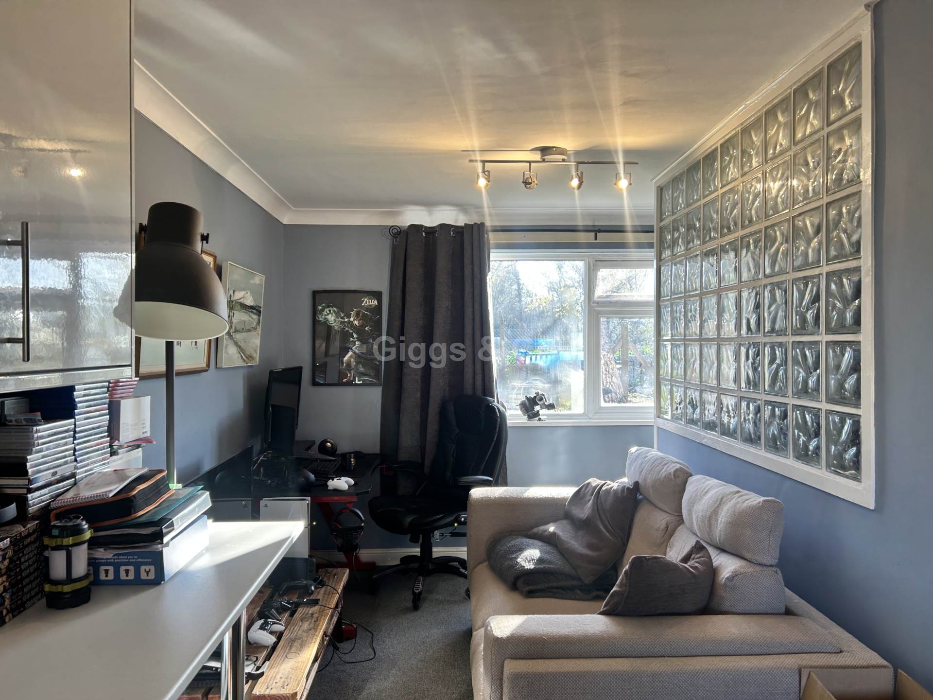 1 bed flat to rent in Hayling Avenue, St Neots  - Property Image 2