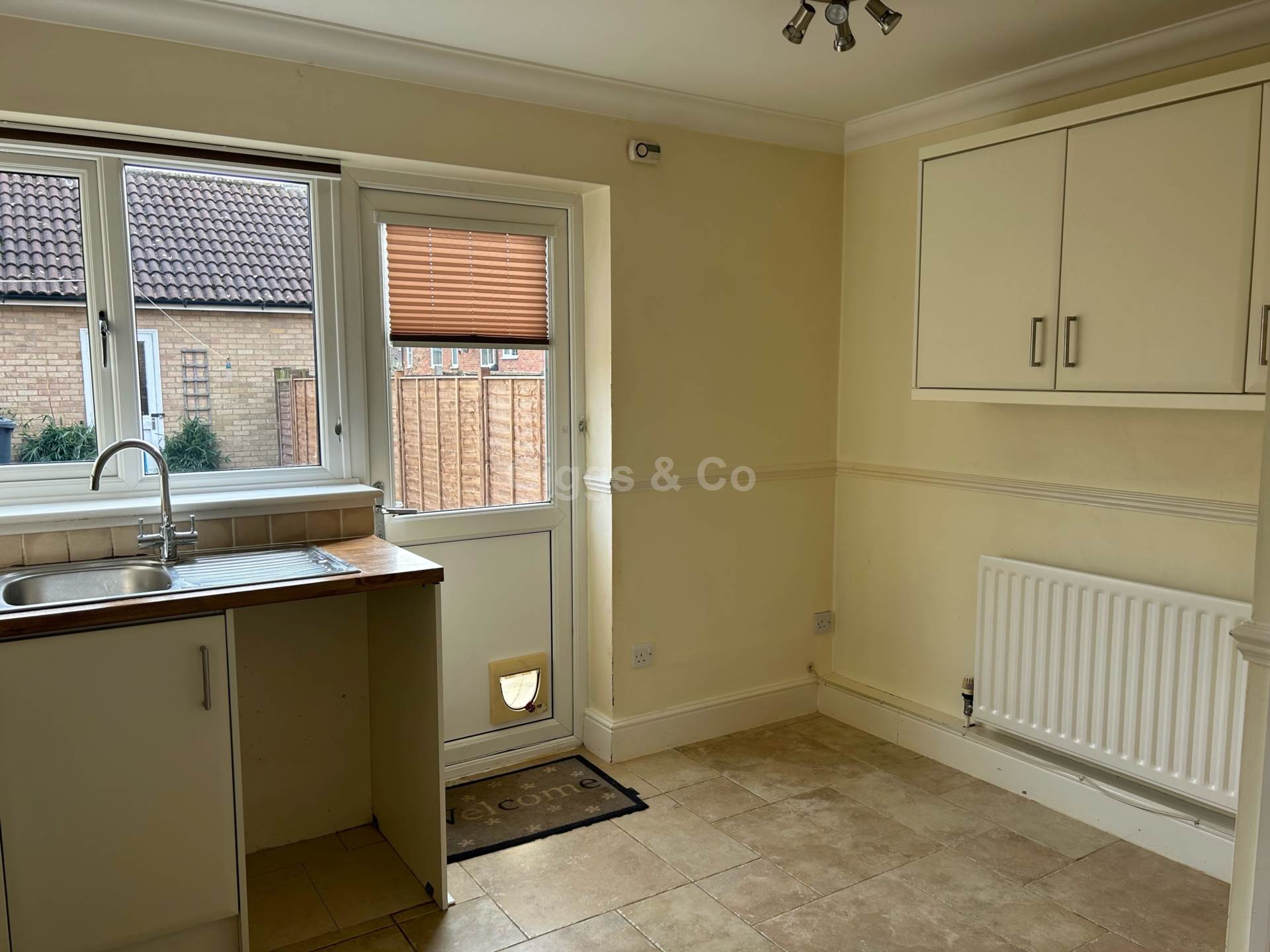 2 bed house to rent in Muntjac Close, St Neots  - Property Image 5