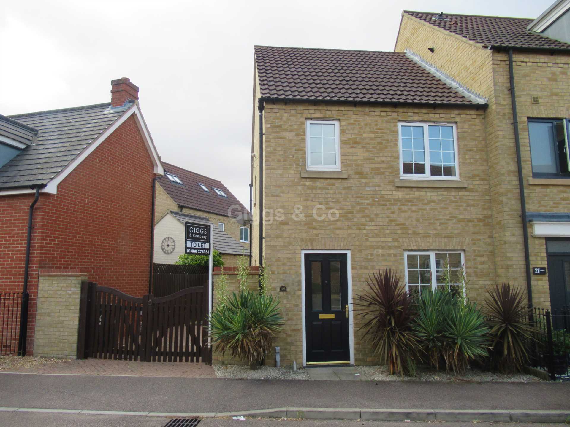 2 bed house to rent in Bevington Way, Eynesbury, St Neots, PE19